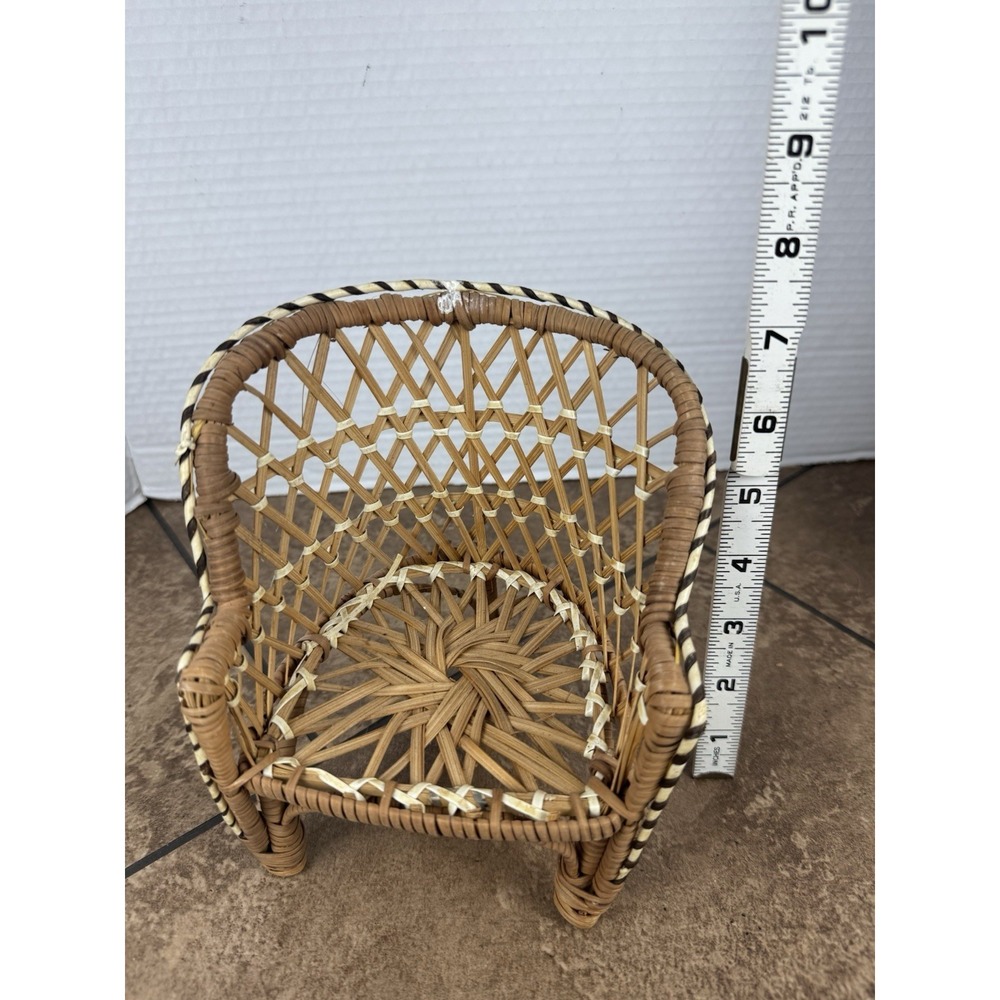 SET OF 2 VINTAGE WICKER DOLL CHAIRS - Picture 8 of 9